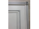 Межкомнатная дверь "Итало (Багет 32)" эмаль белая с патиной серебро (глухая)