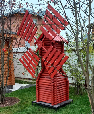 Ветряная декоративная мельница из дерева