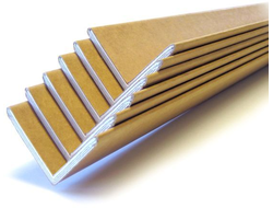 Защитные уголки из прессованного картона