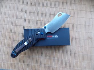 Нож складной Ganzo Firebird F7551 carbon fiber