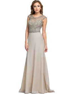 Бежевое вечернее платье с расшитым камнями и бисером верхом Terani Couture "Shay" прокат Уфа
