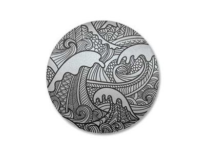 Магнитный подхват для штор матвого цвета под серебро (хром матовый) с рисунком.