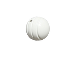 Белый металлический наконечник шарик для карнизов с нулевым удлиннением.