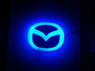 Эмблема автомобильная с подсветкой Mazda (гарантия 14 дней)