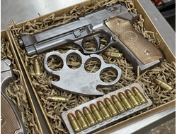 Шоколадный набор - Пистолет и Кастет Арт 4321 Бельгийский шоколад