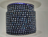 Стразовая лента. темно-синий с эффектом АВ 2 мм. цапы под под цвет кристалла (100 см)