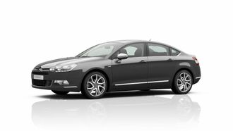 Автомобильные авточехлы для Citroen C5 II с 2007 с подлокотником на задней спинке