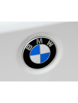 Эмблемы на багажник BMW