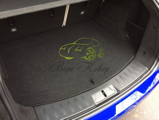 Коврик в багажник Jaguar E Pace