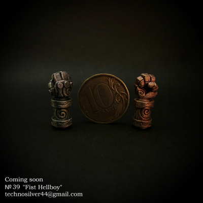 Изделие № 39.1. "Кулак Хеллбоя" Цена указана за одно изделие