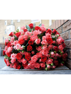 Букет кустовых роз «Катрина»
