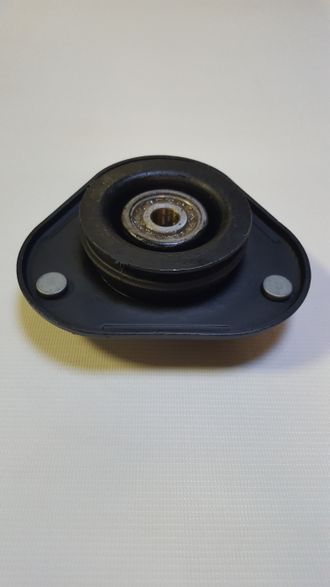 Опора стойки Toyota   48609-20490