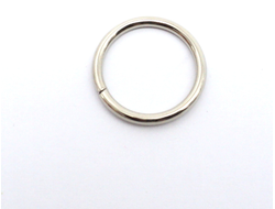Кольцо вшивное никель 2,5 см