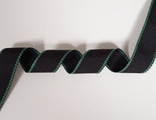 Лента для окантовки 30 мм, плотность 12 гр., цвет черный/елочка V2 зеленая (боб 50 пог.м)