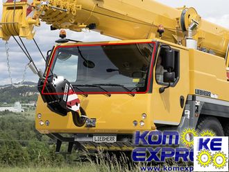 971874008 стекло лобовое кабины водителя автокрана Liebherr LTM1095 (5.1) - LTM11200 (9.1)