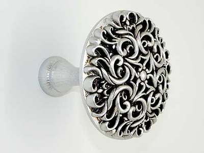 R 327, серия Magestic. Рельефный держатель портьер от турецкого производителя