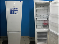 Холодильник Hotpoint-Ariston HBM 1201.4 F код 533785