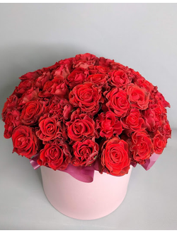Букет из 51 красной эль торро в шляпной коробке, красные розы в коробке, коробка красных роз