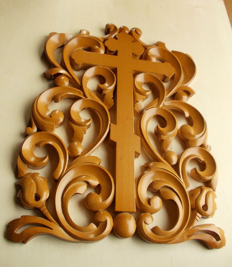 Крест деревянный с резьбой по дереву ручной работы