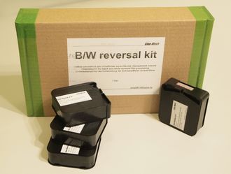 Кинопленка Супер 8 - 4 картриджа + набор химикатов для проявки Кинопленка Супер 8 - 4 картриджа + набор химикатов для проявки