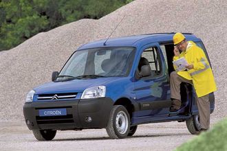 Citroen Berlingo 5 мест (96-08) Citroen Berlingo 5 мест (96-08)