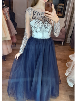Сине-белое бальное платье с рукавами "Winter" прокат Уфа