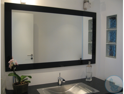 Зеркала и зеркальные шкафчики для ванной комнаты