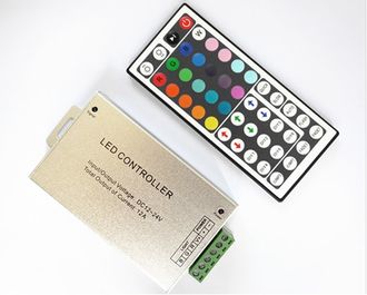 RGB RF контроллер с функцией диммирования 44 кнопок LT-RFL44 RGB RF контроллер с функцией диммирования 44 кнопок LT-RFL44