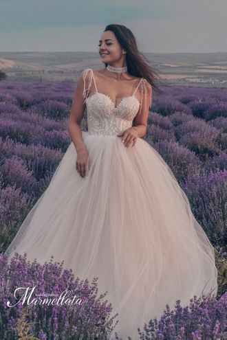 Свадебное платье на бретелях с бисерными нитями на плечах "Alessandra" прокат Уфа