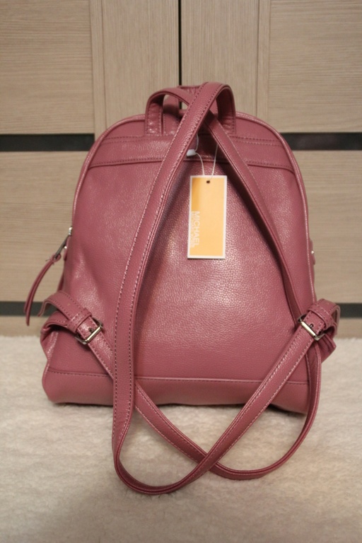 ryukzak michael kors rozovyj 2 590 rublej