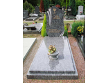 Европейский одинарный памятник на могилу