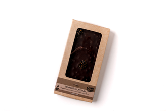 Плитка темного шоколада с кедровым орехом и сосновой шишкой, 100 гр