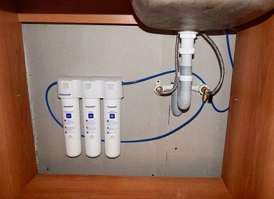 Установить фильтр для очистки воды в частном доме в Москве