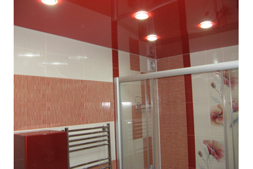 Ванная комната 5 кв.м. Освещена 5-ю светильниками MR-16 c установленными модулями LED MR-16
