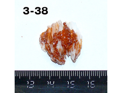 Ванадинит натуральный (щетка) №3-38: 28*24*14мм