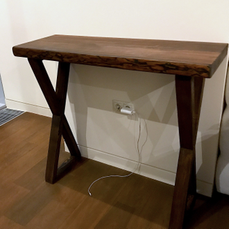 консоль, прикроватный столик, консоль в коридор, консоль пристенная, мебель из лиственницы, стол