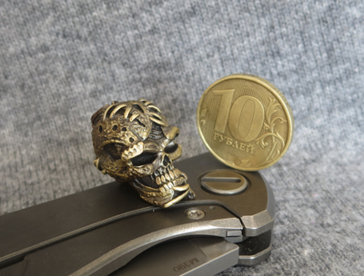 Изделие № 8 "Зашитый"