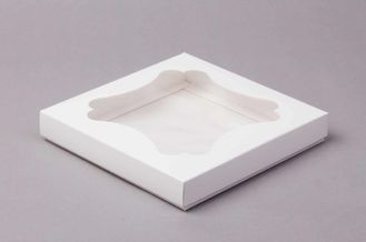 Коробка для печенья/пряников с фигурным или квадратным окном, 20*20*3 см, Белая