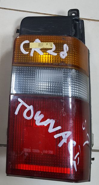 Стоп сигнал Toyota  TownAce    28-45R