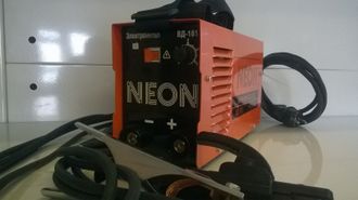 Сварочный инвертор NEON ВД-163(25-160А, ПВ 60%, 220В,4,8 кВт 4,3 кг)