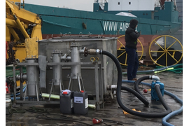 Underwater hull cleaning