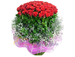 101 роза в корзине Императрица