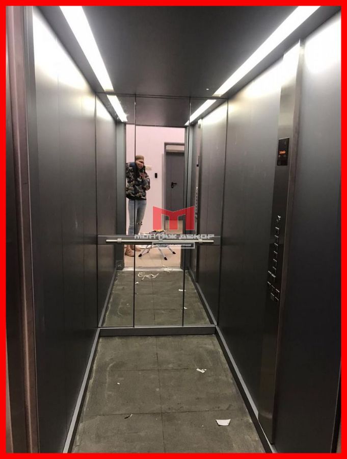 Оклейка лифта пленкой Oracal с матовой ламинацией