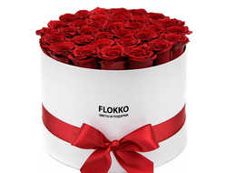 Букет из красных роз "Престиж" (Россия) в шляпной коробке