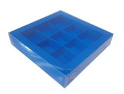 Коробка на 9 конфет 15*15*3 см,  с пластиковой крышкой и с разделителями, Голубая