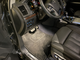 Подсветка ног водителя и пассажира в Toyota Land Cruiser 200