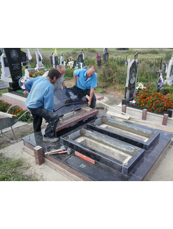 МОНТАЖ ПАМЯТНИКА