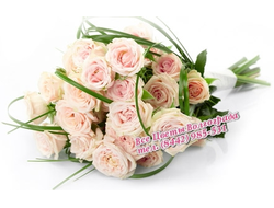 Букет 20 нежных слов (21 роза)