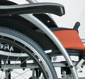 Инвалидная кресло-коляска Ergo 105