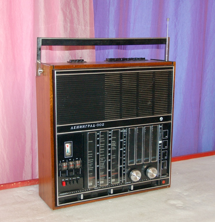 Радиоприемники - Ленинград 002